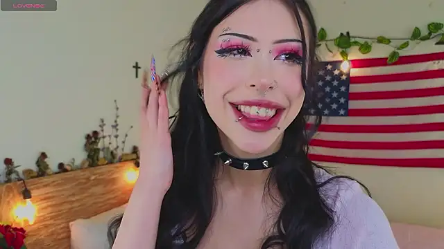 Snapshot of venomeowww__ chatting on March 2026 04:01:02 AM venomeowww online show from March 2026 04:01:02 AM