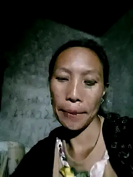 Lisa pusy online show from November 2025 11:03:01 AM