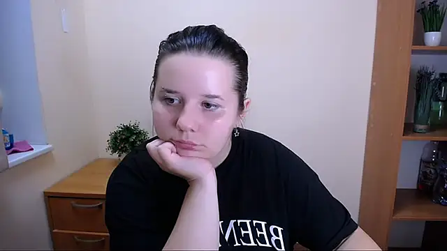 Mina sky  online show from September 2025 01:10:01 PM