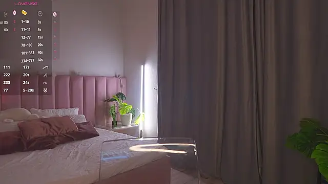 ShinyBarbie online show from March 2026 06:29:02 AM