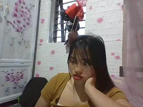 Snapshot of Lee_coope chatting on November 2025 01:20:02 AM Lee coope online show from November 2025 01:20:02 AM