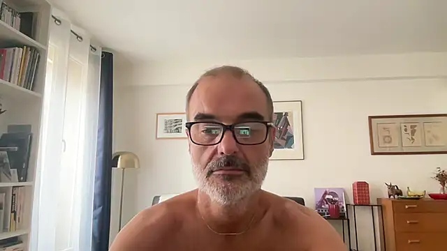 Snapshot of Milkywaymen chatting on July 2026 12:23:01 PM Milkywaymen online show from July 2026 12:23:01 PM