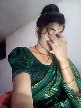 Snapshot of Rachna_Love chatting on November 2025 03:25:01 PM Rachna Love online show from November 2025 03:25:01 PM