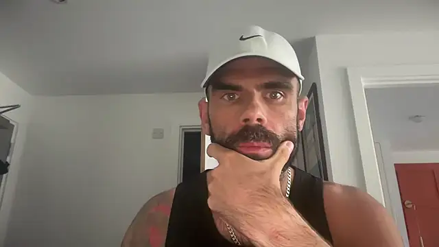 Snapshot of Thickdickdominant chatting on April 2026 12:06:02 PM Thickdickdominant online show from April 2026 12:06:02 PM