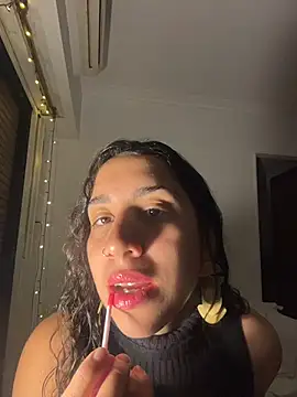 Souphicherry online show from May 2026 10:04:01 PM