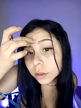 SiennaValera online show from November 2025 06:41:02 PM