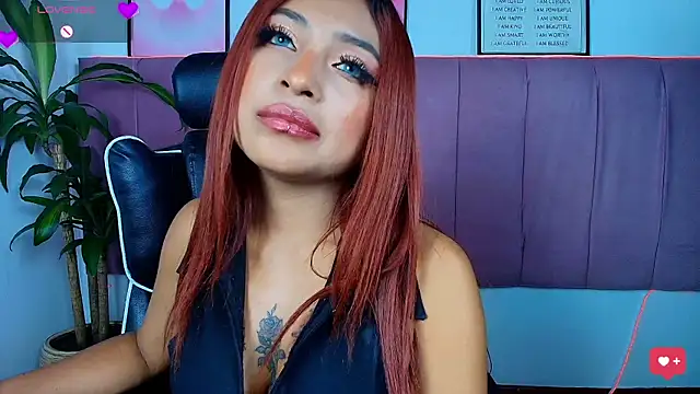 Naiaa Cruz online show from March 2026 07:52:02 PM