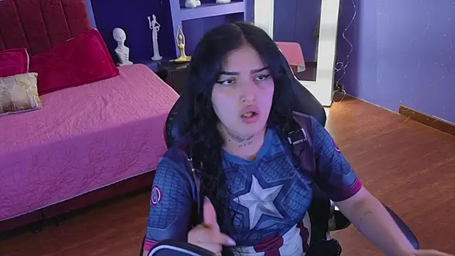 sari belle online show from December 2025 09:01:02 PM