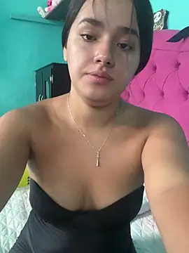 Luciaparker03 online show from September 2025 04:01:01 PM