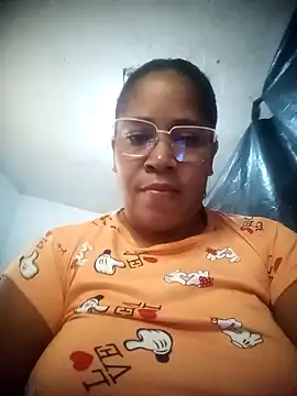 Big ass submissive online show from November 2025 04:05:01 PM