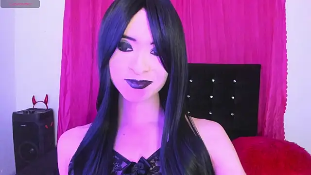 Snapshot of cutenaked_8 chatting on June 2026 12:06:02 AM cutenaked 8 online show from June 2026 12:06:02 AM