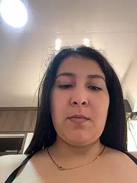 Snapshot of evelyn_1702 chatting on April 2026 10:23:01 PM evelyn 1702 online show from April 2026 10:23:01 PM