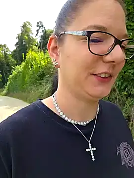 Snapshot of Swiss_Lady chatting on September 2025 12:05:02 PM Swiss Lady online show from September 2025 12:05:02 PM