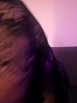 Snapshot of Swiss_Lady chatting on November 2025 06:42:02 PM Swiss Lady online show from November 2025 06:42:02 PM