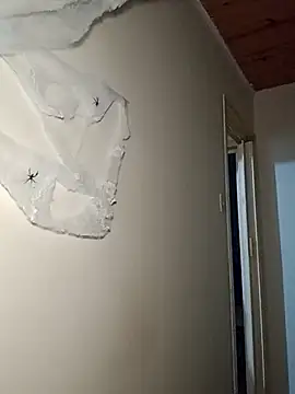 Snapshot of A_maddy chatting on October 2025 02:23:02 AM A maddy online show from October 2025 02:23:02 AM