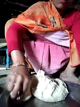 Snapshot of Monika_thakurr chatting on March 2026 02:16:01 AM Monika thakurr online show from March 2026 02:16:01 AM