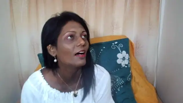 Snapshot of Indianpeaches chatting on October 2025 05:18:01 AM Indianpeaches online show from October 2025 05:18:01 AM