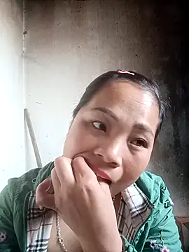 Snapshot of Milan6789 chatting on November 2025 12:53:02 AM Milan6789 online show from November 2025 12:53:02 AM