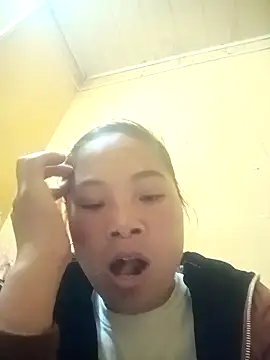 Snapshot of Milan6789 chatting on November 2025 10:25:02 PM Milan6789 online show from November 2025 10:25:02 PM