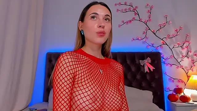 Snapshot of AlexaWilds chatting on November 2025 06:40:01 PM AlexaWilds online show from November 2025 06:40:01 PM