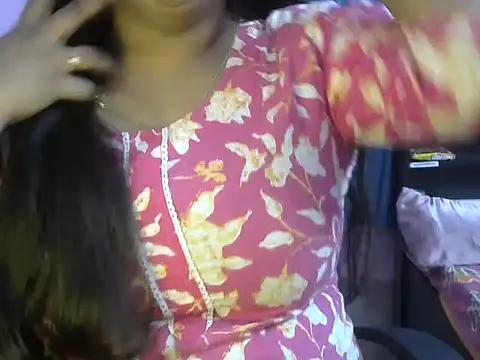 Queenxxx98 online show from January 2026 06:55:01 PM