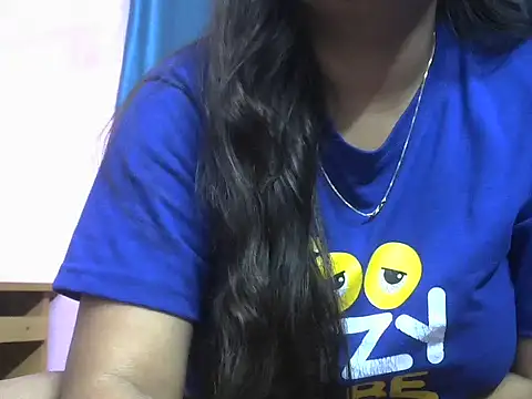 Queenxxx98 online show from February 2026 07:14:02 PM