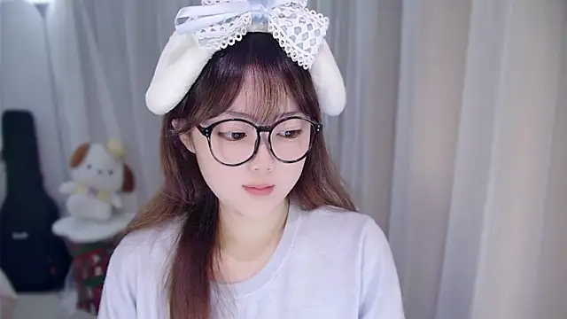 Snapshot of YUANYUAN-A chatting on March 2026 12:52:02 PM YUANYUAN-A online show from March 2026 12:52:02 PM