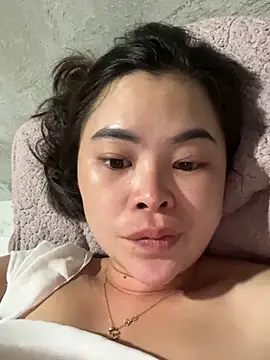 Snapshot of han-cute chatting on September 2025 04:07:01 PM han-cute online show from September 2025 04:07:01 PM