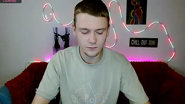 Snapshot of Xavier_Night81 chatting on November 2025 09:04:01 AM Xavier Night81 online show from November 2025 09:04:01 AM