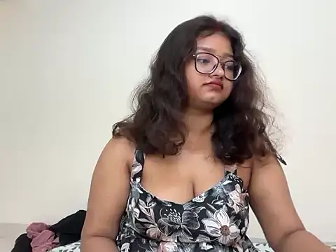 Drizzling Intimecy online show from September 2025 06:48:01 AM