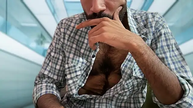 Snapshot of funndudd chatting on November 2025 06:24:02 AM funndudd online show from November 2025 06:24:02 AM