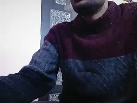 Snapshot of funndudd chatting on November 2025 11:03:01 PM funndudd online show from November 2025 11:03:01 PM