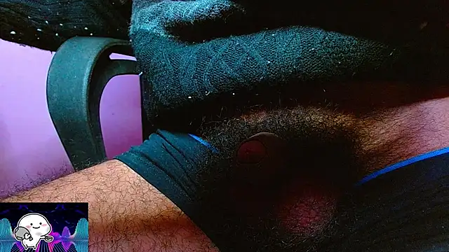 Snapshot of funndudd chatting on November 2025 06:23:02 PM funndudd online show from November 2025 06:23:02 PM