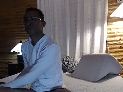Snapshot of Asher_Bram1 chatting on May 2026 02:28:01 AM Asher Bram1 online show from May 2026 02:28:01 AM