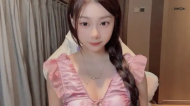 Makinghappymyself  online show from December 2025 09:26:02 AM