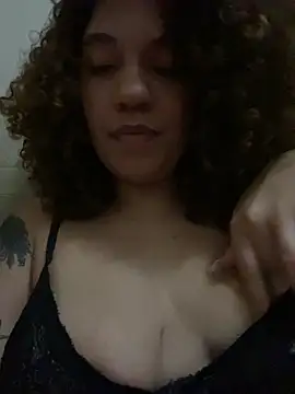 Snapshot of MorganaBelc chatting on November 2025 01:18:01 AM MorganaBelc online show from November 2025 01:18:01 AM