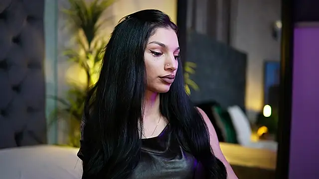 MiamiCoffee online show from October 2025 05:52:02 PM