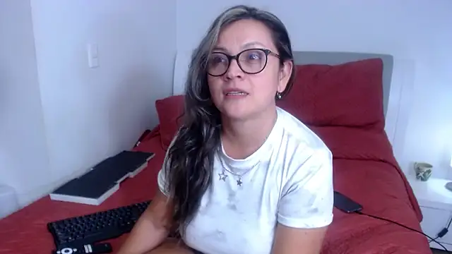 sophie lopez1 online show from March 2026 02:57:02 AM