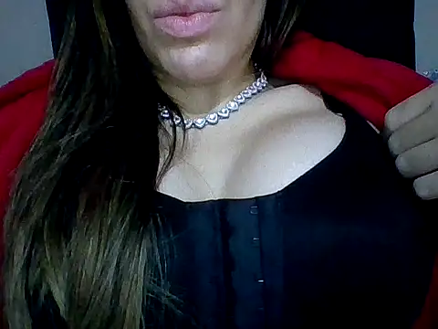 Snapshot of Yasleal chatting on April 2026 02:49:02 AM Yasleal online show from April 2026 02:49:02 AM