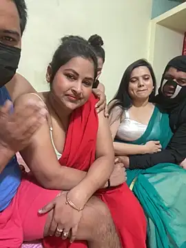 Snapshot of stargroup chatting on December 2025 11:04:02 AM stargroup online show from December 2025 11:04:02 AM