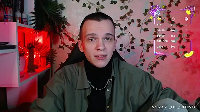 Snapshot of frozen_boy chatting on September 2025 04:09:02 PM frozen boy online show from September 2025 04:09:02 PM