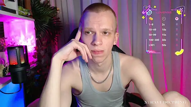 frozen boy online show from November 2025 09:49:02 PM