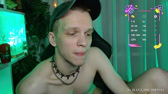 frozen boy online show from December 2025 04:55:02 PM