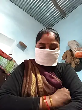 Sheema tyagi online show from November 2025 08:31:01 AM