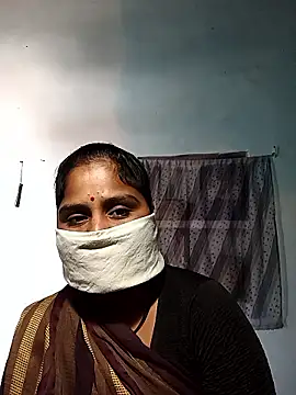 Sheema tyagi online show from November 2025 08:28:01 AM