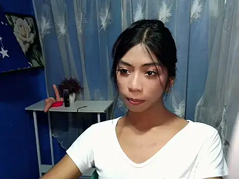 Snapshot of Kayra_Slut122 chatting on September 2025 03:52:02 AM Kayra Slut122 online show from September 2025 03:52:02 AM