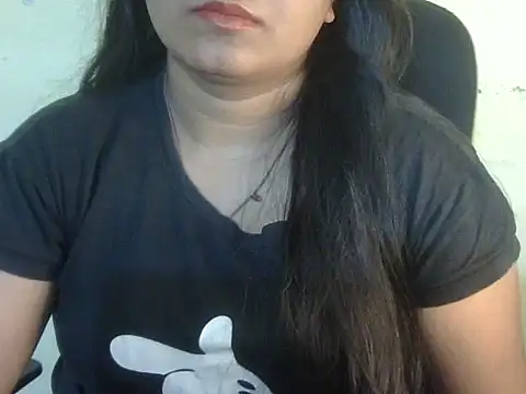 Aanya Hazel online show from November 2025 08:00:01 PM