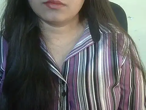 Aanya Hazel online show from December 2025 08:26:01 PM