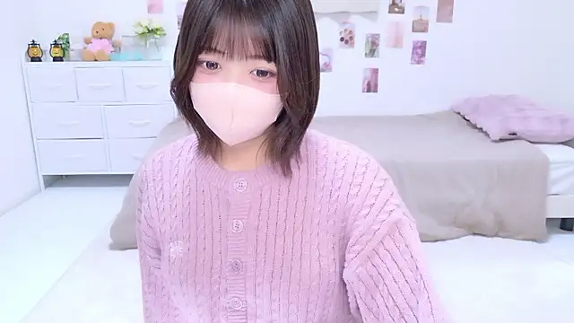 Snapshot of Hinata_Sun chatting on November 2025 12:39:02 PM Hinata Sun online show from November 2025 12:39:02 PM