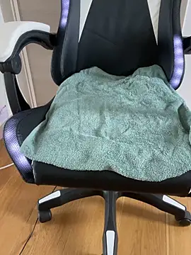 Snapshot of bananasex204 chatting on March 2026 03:07:02 PM bananasex204 online show from March 2026 03:07:02 PM